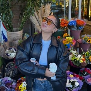 Meet your Posher, Emelyn